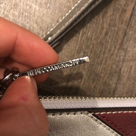 Rebecca Minkoff metallic chevron wristlet - Picture 2 of 7